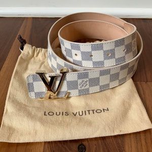 Louis Vuitton leather Azur Damier white belt